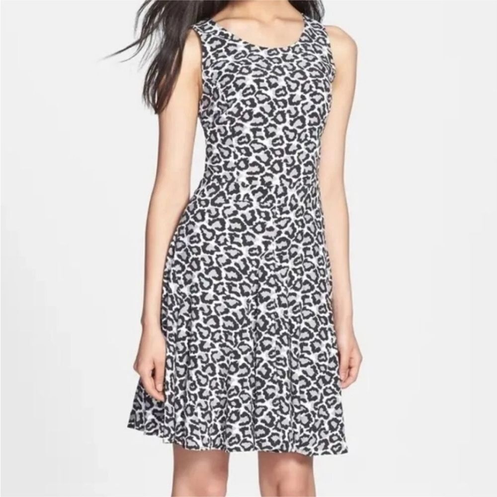 Diane Von Furstenberg Black and White Animal Print Mini Dress, US8
